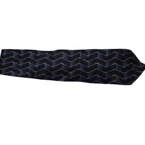 J. Ferrar Geometric Pattern All Silk‎ Men's Necktie Tie Made in USA 57" X 4"